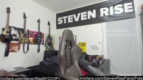 Snapshot of stevenrisenyc chatting on January 25, 12:27 am StevenRiseNYC online show from January 25, 12:27 am