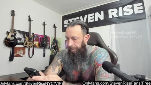 Snapshot of stevenrisenyc chatting on January 25, 6:24 pm StevenRiseNYC online show from January 25, 6:24 pm