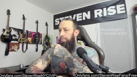 Snapshot of stevenrisenyc chatting on February 4, 4:15 am StevenRiseNYC online show from February 4, 4:15 am