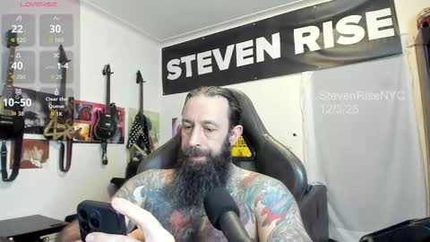 StevenRiseNYC online show from December 4, 2:10 am