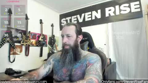 StevenRiseNYC online show from April 14, 10:05 pm