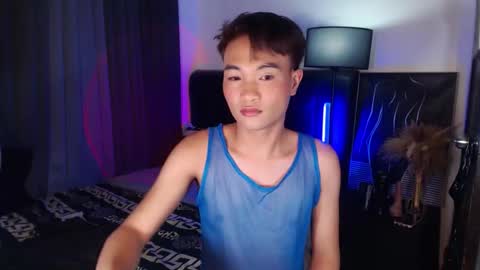 Snapshot of stevetwinktop chatting on October 13, 6:35 am STEVE online show from October 13, 6:35 am