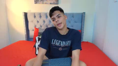 Snapshot of stewart_mateo_ chatting on October 7, 2:09 am stewart online show from October 7, 2:09 am