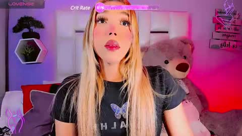 Snapshot of steyseequeen chatting on February 9, 9:28 pm Steisee Reyes online show from February 9, 9:28 pm