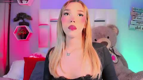 Snapshot of steyseequeen chatting on September 19, 7:10 am Steisee Reyes online show from September 19, 7:10 am