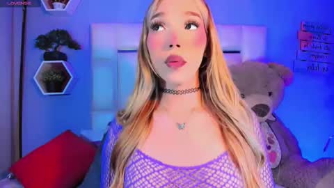 Snapshot of steyseequeen chatting on October 3, 10:51 pm Steisee Reyes online show from October 3, 10:51 pm