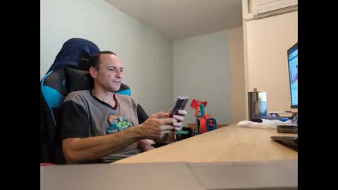 stickolive1 online show from October 7, 9:45 pm