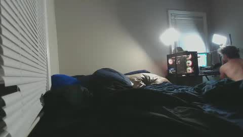 Snapshot of stickysweet08 chatting on November 6, 4:13 am stickysweet08 online show from November 6, 4:13 am