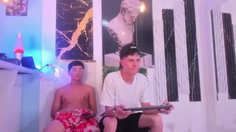 Snapshot of stiiveen_24cm chatting on February 25, 12:47 am Stiven brendan online show from February 25, 12:47 am