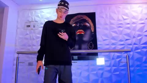 Snapshot of stiiveen_24cm chatting on October 1, 6:30 am Stiven brendan online show from October 1, 6:30 am