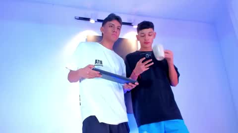 Snapshot of stiiveen_24cm chatting on October 22, 2:56 am Stiven brendan online show from October 22, 2:56 am