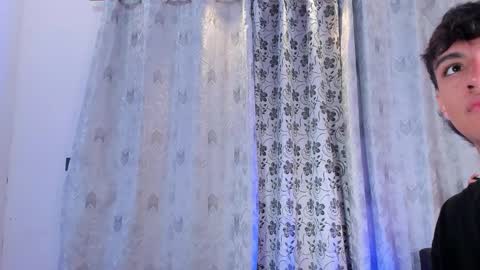 Stiven  brendan online show from February 24, 2:09 am