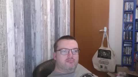 Oliver online show from September 25, 7:34 am