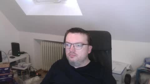 Oliver online show from April 3, 5:38 am