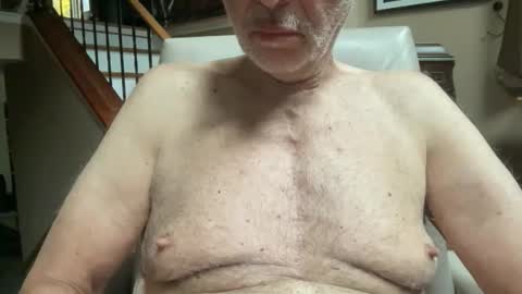 Stillbad2 online show from April 2, 1:42 pm