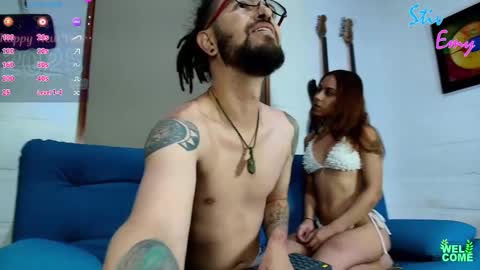 Snapshot of stiv_and_emi chatting on January 19, 3:29 am emi and stiv online show from January 19, 3:29 am