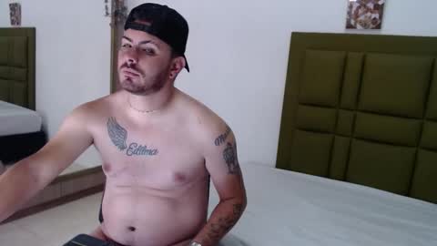 Snapshot of stive_0297 chatting on December 15, 11:36 am stive_0297 online show from December 15, 11:36 am