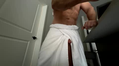 Snapshot of stlhotwifeguy chatting on March 2, 4:14 pm stlhotwifeguy online show from March 2, 4:14 pm