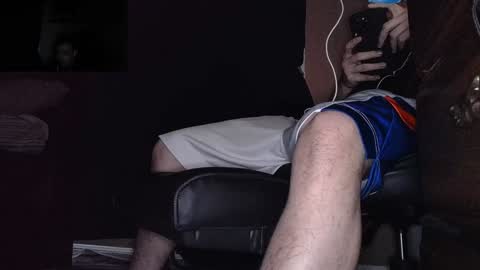 Snapshot of stoner394 chatting on December 18, 12:10 am stoner394 online show from December 18, 12:10 am