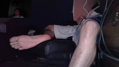 Snapshot of stoner394 chatting on December 28, 1:18 am stoner394 online show from December 28, 1:18 am