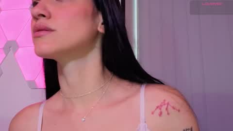 Liz online show from March 27, 6:40 pm