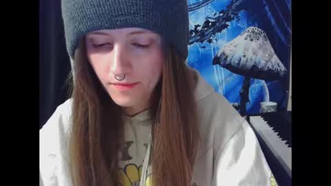 Stormythunder online show from December 19, 7:04 am