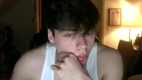 Snapshot of str11111 chatting on February 3, 12:04 am str11111 online show from February 3, 12:04 am