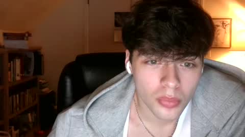 Snapshot of str11111 chatting on February 5, 1:58 am str11111 online show from February 5, 1:58 am