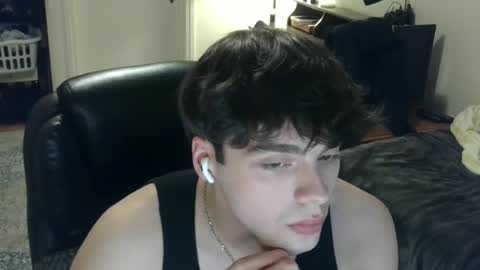 Snapshot of str11111 chatting on February 9, 1:33 am str11111 online show from February 9, 1:33 am