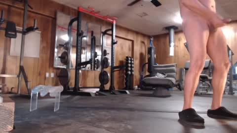 Snapshot of str8pumpnhump chatting on January 16, 1:27 am n8vpumpnhump online show from January 16, 1:27 am