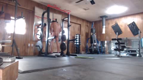 Snapshot of str8pumpnhump chatting on February 2, 10:06 pm n8vpumpnhump online show from February 2, 10:06 pm