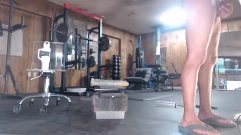 Snapshot of str8pumpnhump chatting on October 6, 12:52 am n8vpumpnhump online show from October 6, 12:52 am