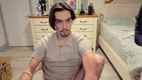 str8whiteboy21 online show from November 28, 2:14 am