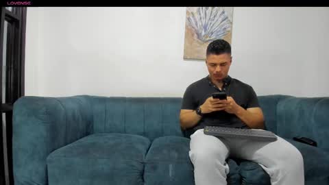 straight__friends online show from September 25, 1:59 pm