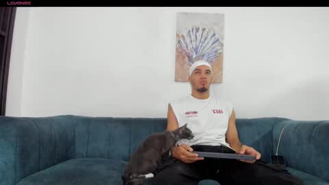 straight__friends online show from September 26, 2:10 pm