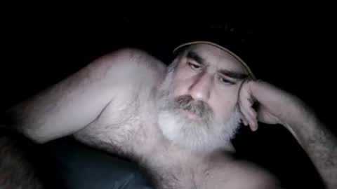 Snapshot of straightbear4you chatting on September 26, 10:19 am Straightbear4you online show from September 26, 10:19 am