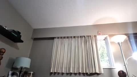 Snapshot of straightbear4you chatting on October 16, 11:06 pm Straightbear4you online show from October 16, 11:06 pm