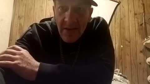 Snapshot of straighttoy chatting on September 17, 10:39 am straighttoy online show from September 17, 10:39 am