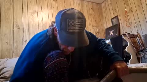 Snapshot of straighttoy chatting on September 26, 12:25 am straighttoy online show from September 26, 12:25 am