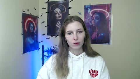 Snapshot of stranger_giirl chatting on November 14, 7:51 am Amalia online show from November 14, 7:51 am