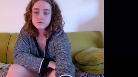 Snapshot of strawberrylotsacake chatting on October 15, 1:55 pm Strawberrylotsacake online show from October 15, 1:55 pm