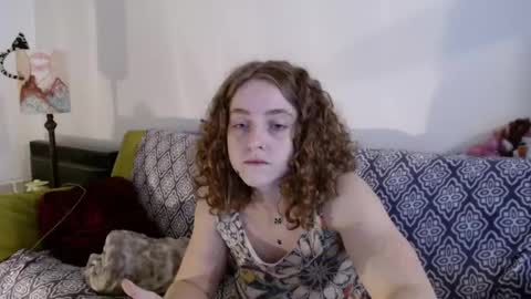 Snapshot of strawberrylotsacake chatting on December 4, 4:05 pm Strawberrylotsacake online show from December 4, 4:05 pm