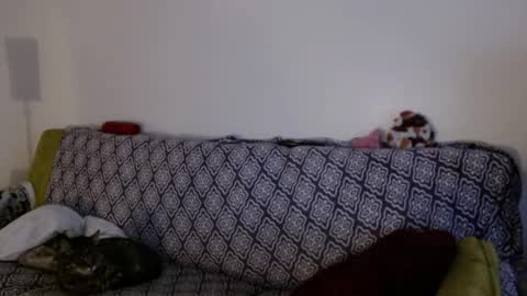 Strawberrylotsacake online show from March 15, 12:44 pm