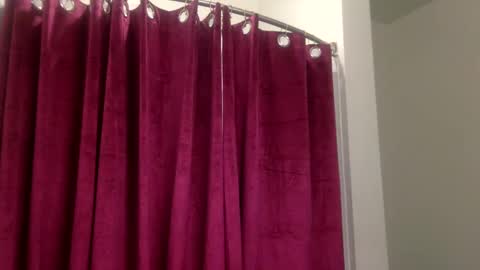 Snapshot of strawbrysugar chatting on February 16, 9:38 pm Ruby Moon online show from February 16, 9:38 pm