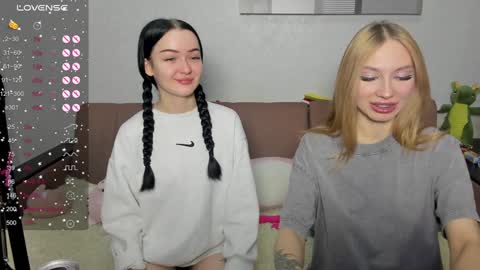 Streis  open pvt online show from February 7, 9:47 am