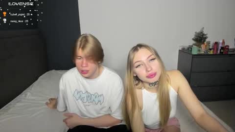 Streis  open pvt online show from October 13, 1:05 am