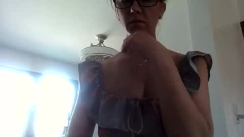 strokinaces1 online show from April 19, 6:32 pm