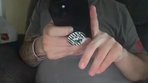 Snapshot of stroking33again chatting on October 4, 9:24 pm stroking33again online show from October 4, 9:24 pm