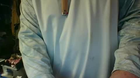 Snapshot of strokingjoe14585 chatting on December 21, 5:14 am strokingjoe14585 online show from December 21, 5:14 am