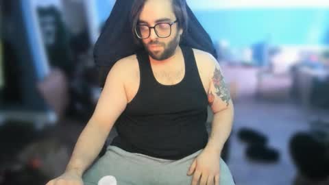 Snapshot of strokingslow420 chatting on November 13, 5:56 pm Johnny online show from November 13, 5:56 pm